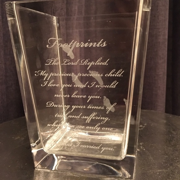 Beautiful Foot Prints Prayer Etched Glass Vase - Picture 7 of 8
